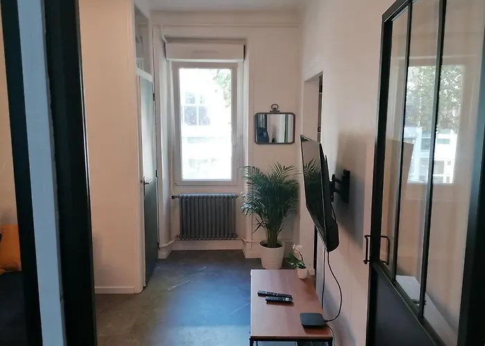 Nantes, Superbe Apartament Nantes
