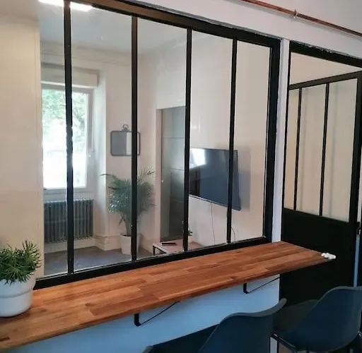 Nantes, Superbe Apartament *